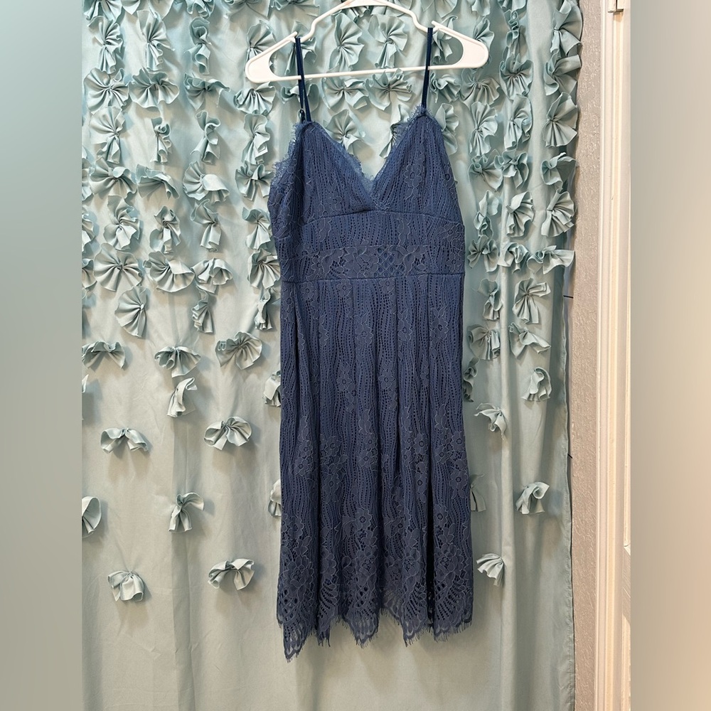 Blue lace midi size medium